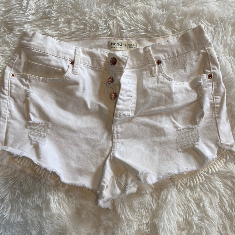 Mudd white shorts